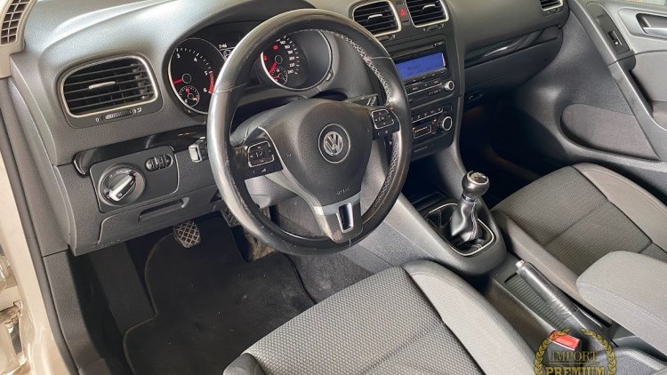 Volkswagen Golf VI 2.0 TDi Confortline