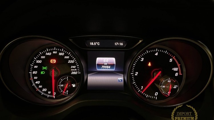 Mercedes-Benz Classe CLA 180 d AMG PACK NIGHT