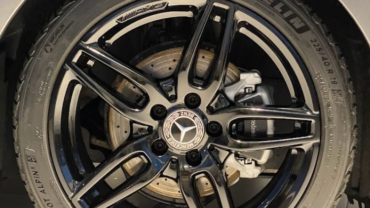 Mercedes-Benz Classe CLA 180 d AMG PACK NIGHT