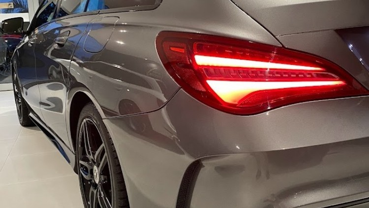 Mercedes-Benz Classe CLA 180 d AMG PACK NIGHT