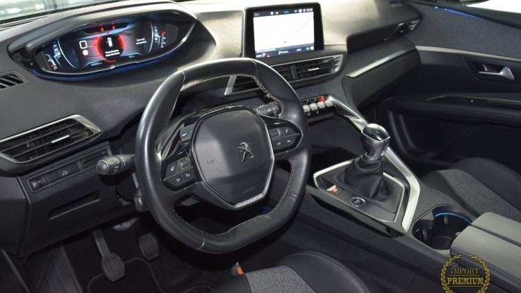 Peugeot 3008 1.2 PureTech Allure