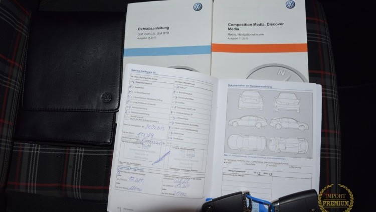 Volkswagen Golf VII GTI PERFORMANCE