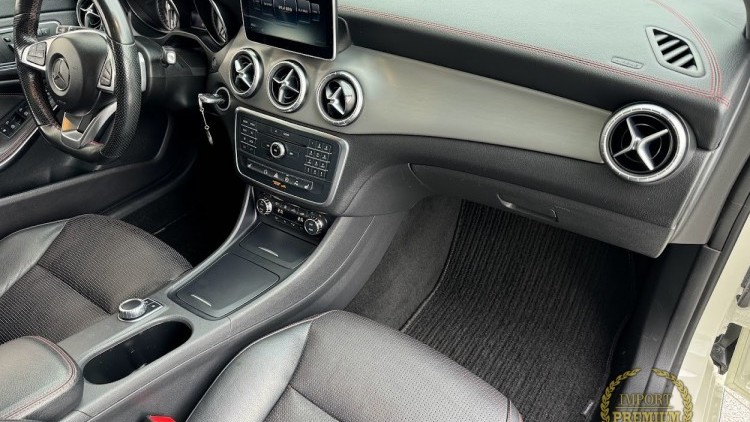 Mercedes-Benz Classe CLA 220 d Shooting Brake Amg Line Auto