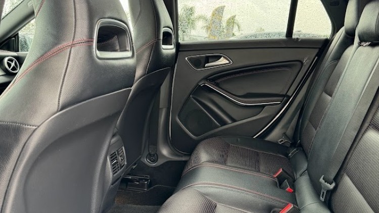 Mercedes-Benz Classe CLA 220 d Shooting Brake Amg Line Auto