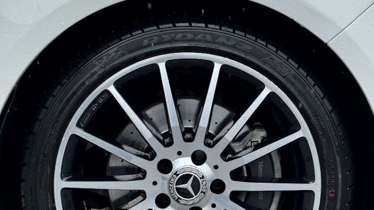 Mercedes-Benz Classe CLA 220 d Shooting Brake Amg Line Auto