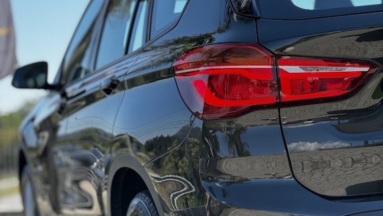 BMW S&eacute;rie X - X1 16d sDrive Line Sport