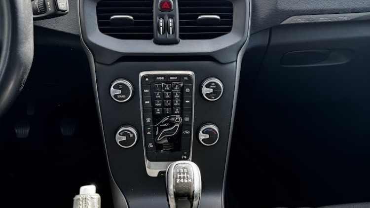 Volvo V40 Cross Country 2.0d D2 Kinetic