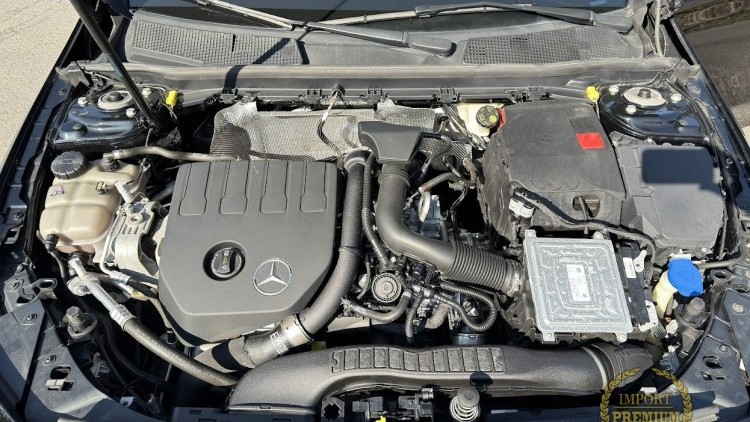 Mercedes-Benz Classe A 200 i Aut