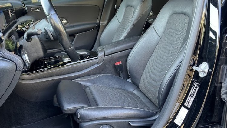 Mercedes-Benz Classe A 200 i Aut