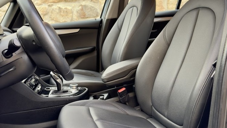 BMW S&eacute;rie 2 - 216 d Gran Tourer 7L AUT.