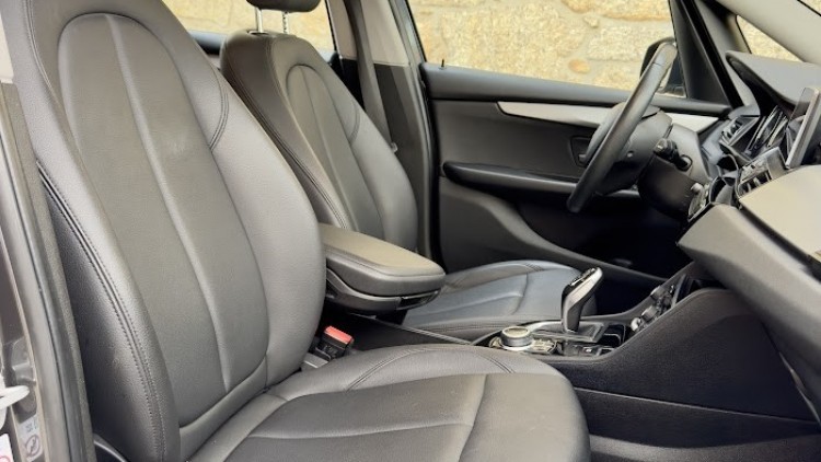 BMW S&eacute;rie 2 - 216 d Gran Tourer 7L AUT.