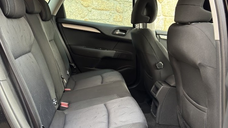 Citro&euml;n C4 e-HDI 115cv DESCONTO