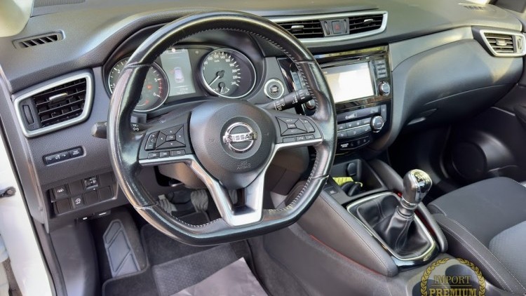 Nissan Qashqai 1.5 DCi N-Connecta J18