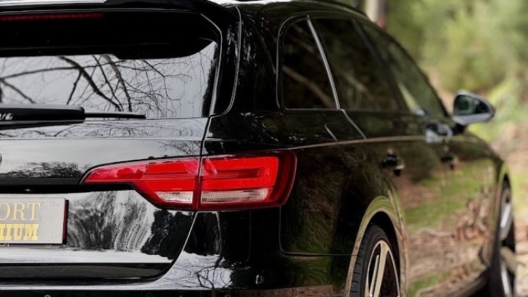 Audi A4 Avant 35 TDi Kit RS4