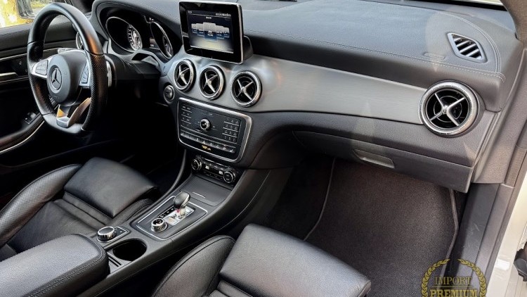 Mercedes-Benz Classe CLA 45 AMG 4 Matic 7G-DCT