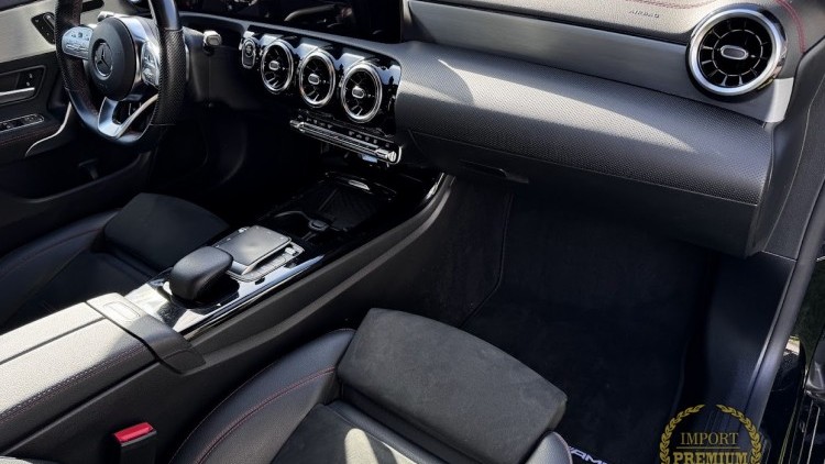 Mercedes-Benz Classe CLA 250 e Shooting Brake Amg Line IVA DEDUT&Iacute;VEL