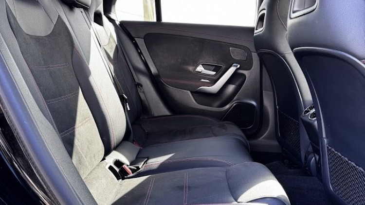 Mercedes-Benz Classe CLA 250 e Shooting Brake Amg Line IVA DEDUT&Iacute;VEL