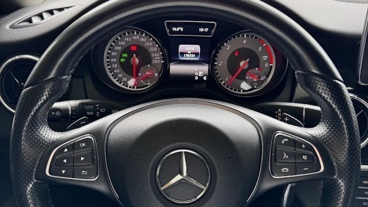 Mercedes-Benz Classe CLA 200 d Shooting Brake Urban Aut.