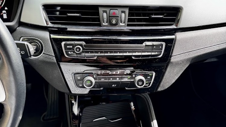 BMW S&eacute;rie X - X2 16d sDrive