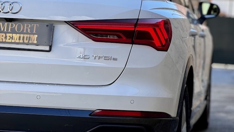 Audi Q3 45 TFSIe S-Line