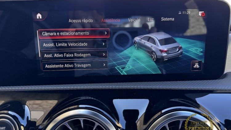 Mercedes-Benz Classe A 250 e Limousine AMG