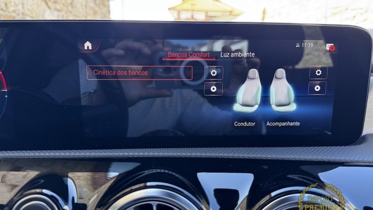 Mercedes-Benz Classe A 250 e Limousine AMG