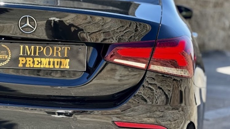 Mercedes-Benz Classe A 250 e Limousine AMG