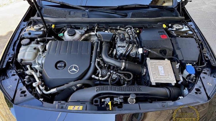 Mercedes-Benz Classe A 250 e Limousine AMG