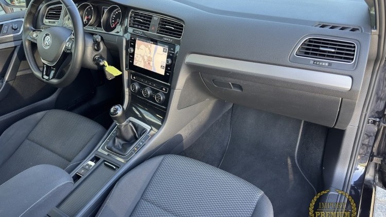 Volkswagen Golf 7.5 1.0 TSI Trendline