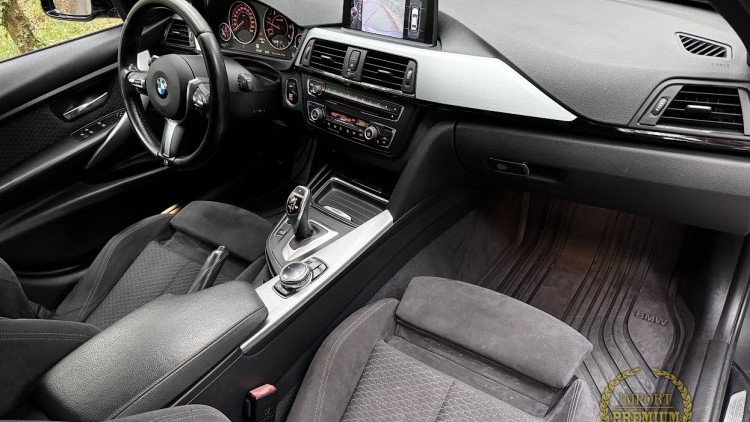 BMW S&eacute;rie 3 - 325 d Pack M Performance (PARTICULAR)