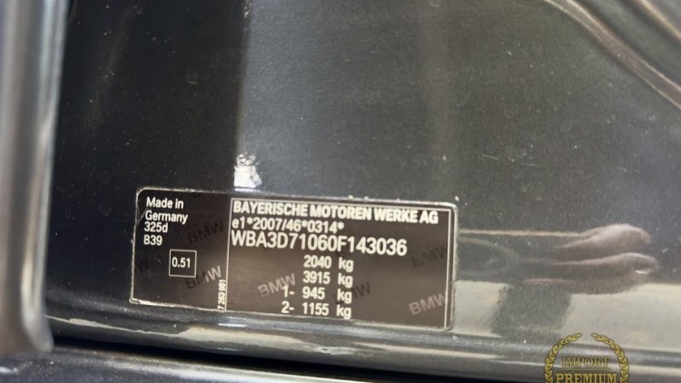 BMW S&eacute;rie 3 - 325 d Pack M Performance (PARTICULAR)