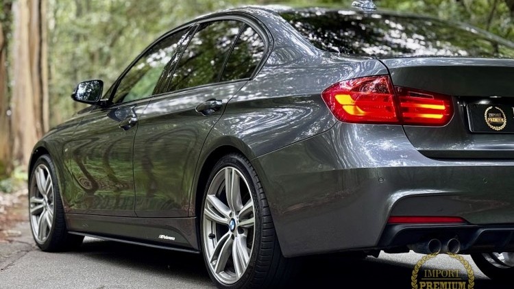 BMW S&eacute;rie 3 - 325 d Pack M Performance (PARTICULAR)