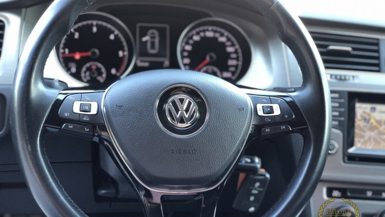 Volkswagen Golf VII Highline 1.6 TDi 110cv RESERVADO