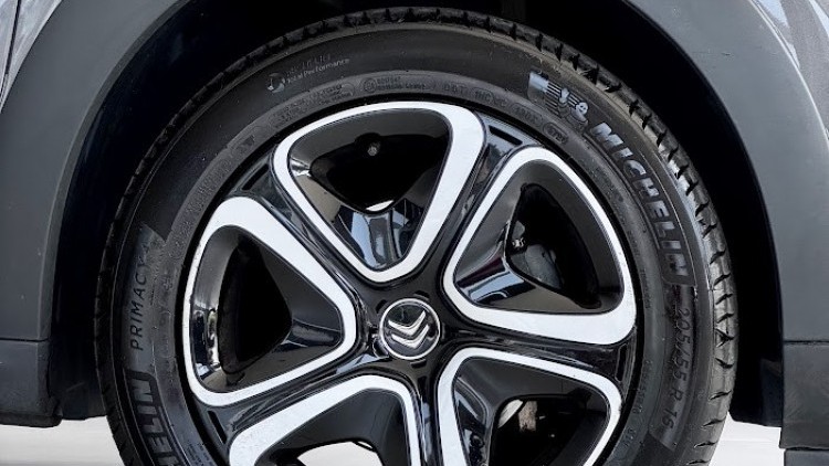 Citro&euml;n C3 1.2 PureTech Shine EAT6