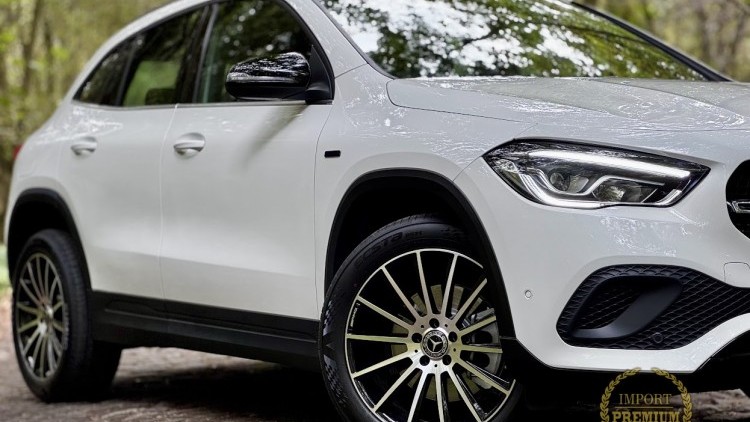 Mercedes-Benz Classe GLA 250 e Progressive