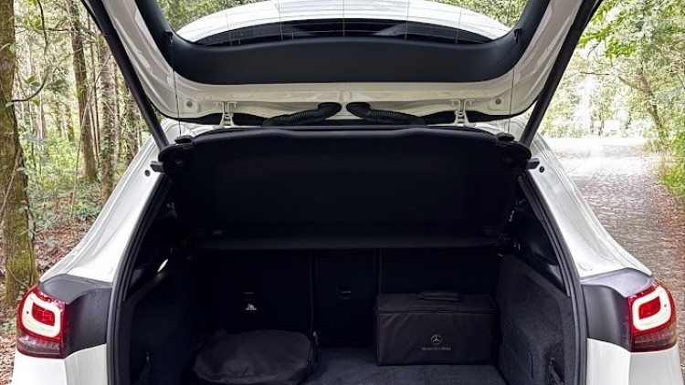 Mercedes-Benz Classe GLA 250 e Progressive