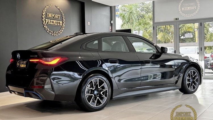 BMW S&eacute;rie i - i4 eDrive40 Pack Desportivo M