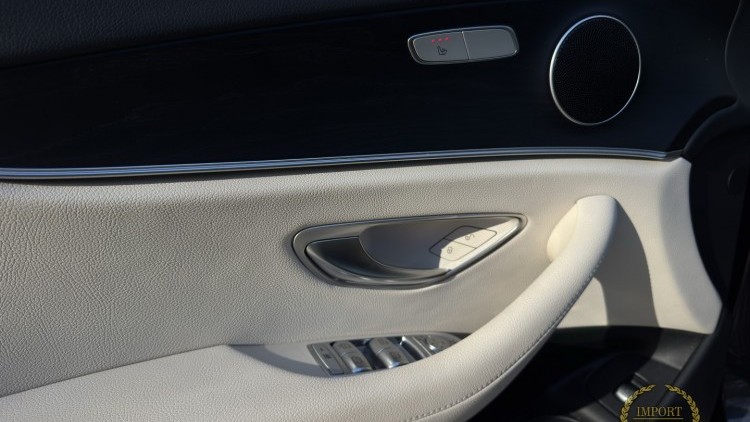 Mercedes-Benz Classe E 300 de T Avantgarde