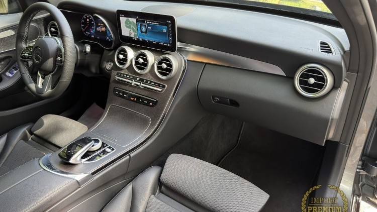 Mercedes-Benz Classe C 300 de Avantgarde Pack Night