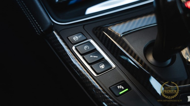 BMW S&eacute;rie M - M4 DKG