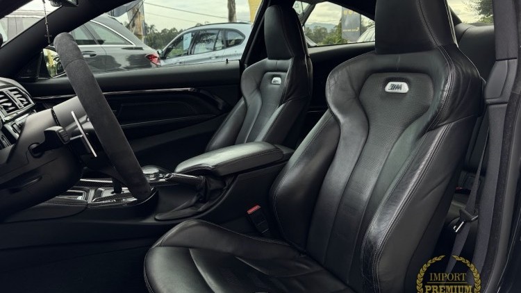 BMW S&eacute;rie M - M4 DKG