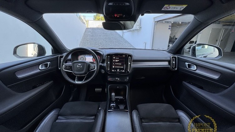 Volvo XC40 1.5 T4 PHEV R-DESIGN