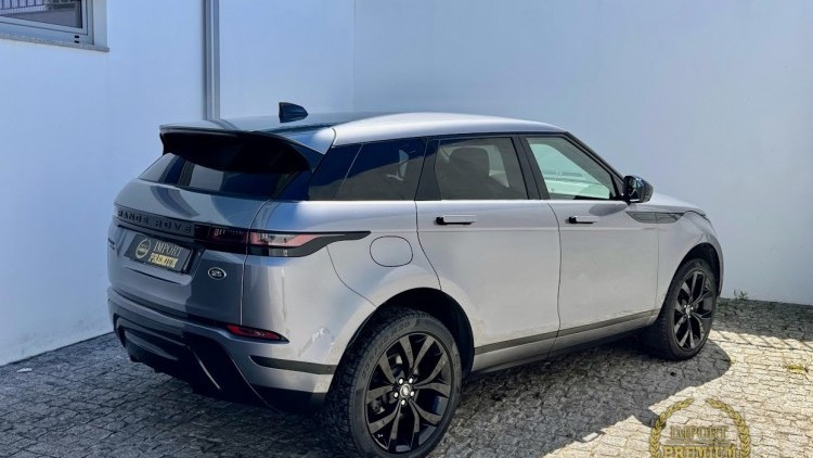 Land Rover Range Rover P300e R-Dynamic SE