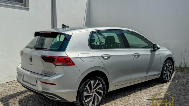Volkswagen Golf 1.4 TSI e-Hybrid DSG