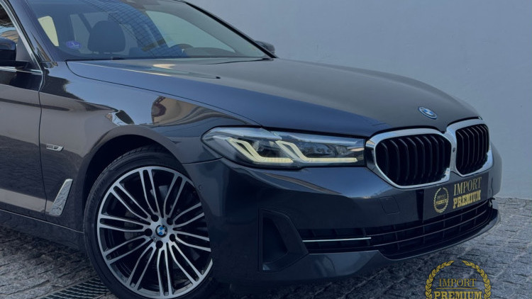 BMW S&eacute;rie 5 - 520 e Touring Luxury