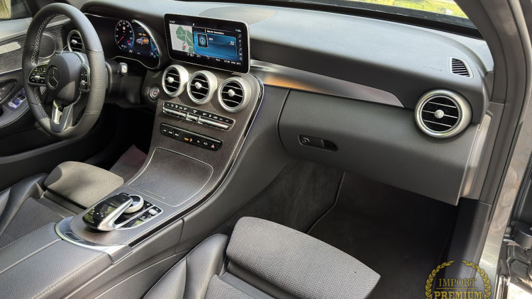 Mercedes-Benz Classe C 300 de Avantgarde Pack Night