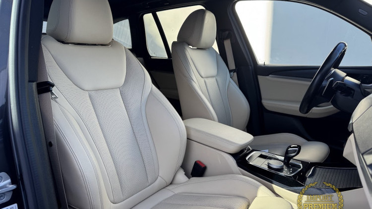 BMW S&eacute;rie X - X3 30e xDrive Pack M