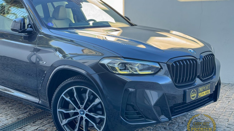 BMW S&eacute;rie X - X3 30e xDrive Pack M