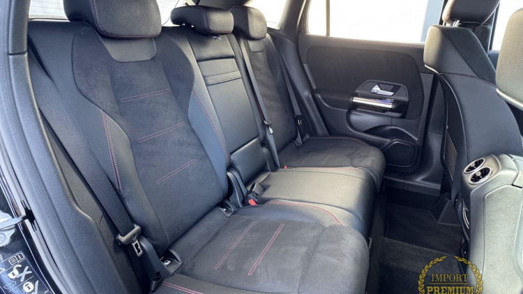 Mercedes-Benz Classe GLA 250 e Pack AMG / Pack NIGHT