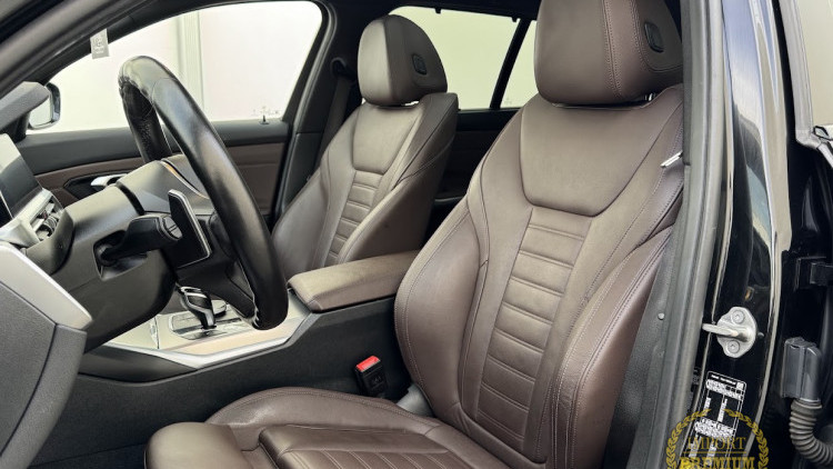 BMW S&eacute;rie 3 - 320 e Touring Pack M Full Extras